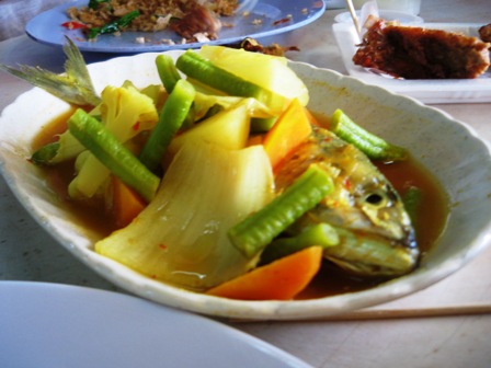 Spicy Keng Som Fish 3