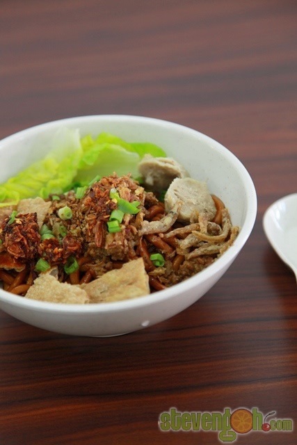 granny_country_kitchen1