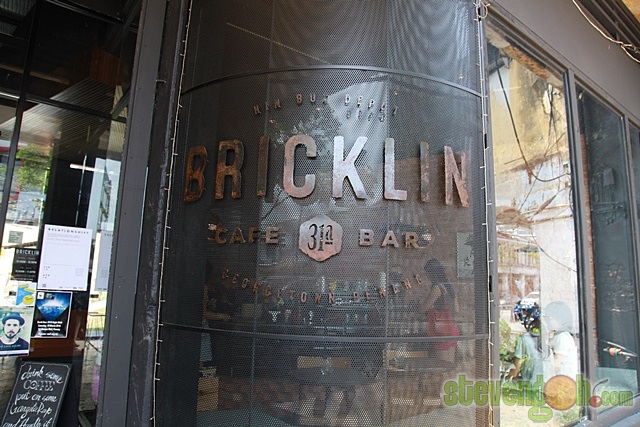 hin_bus_tavern_bricklin9